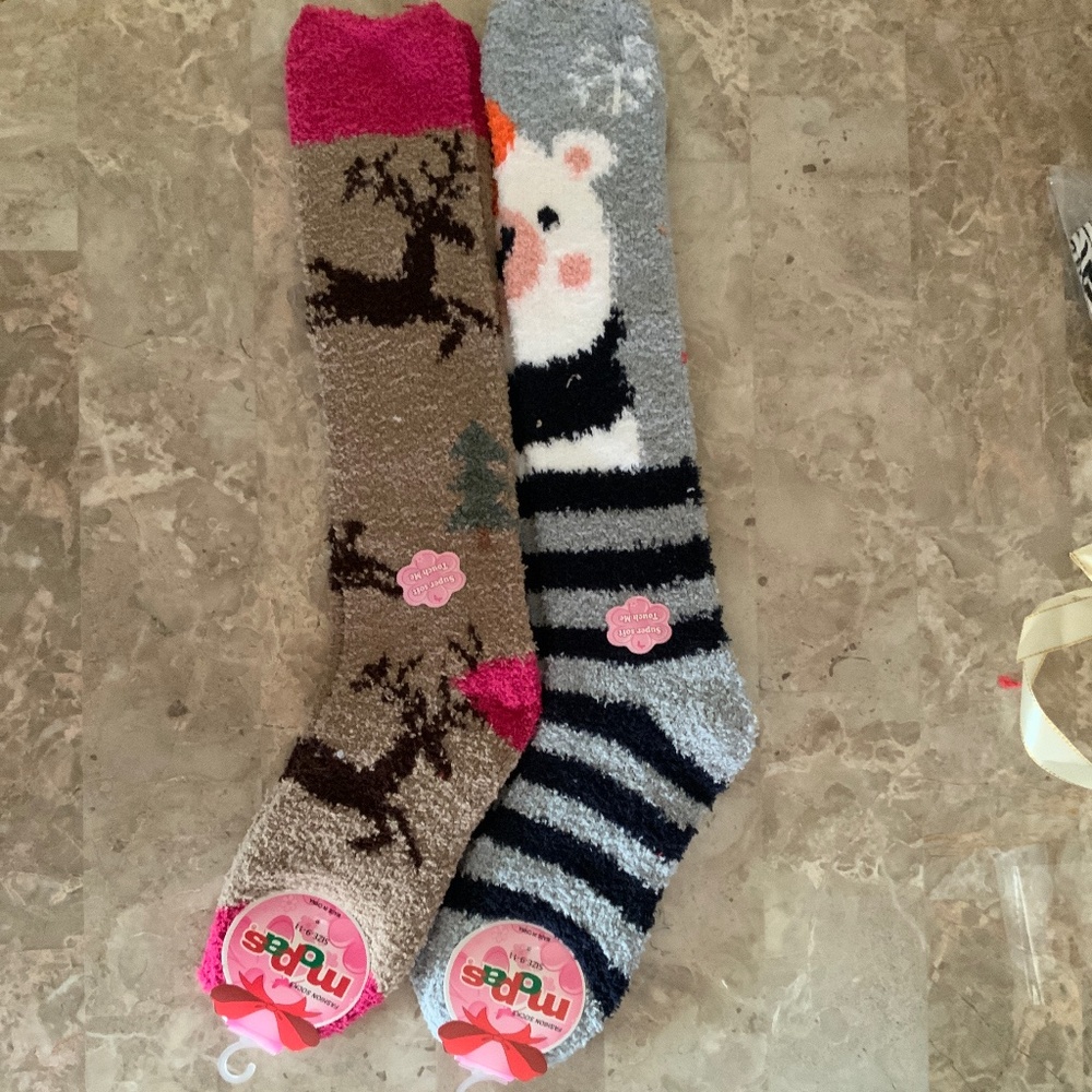 New with tags 2 PAIRS Christmas Socks Super Soft